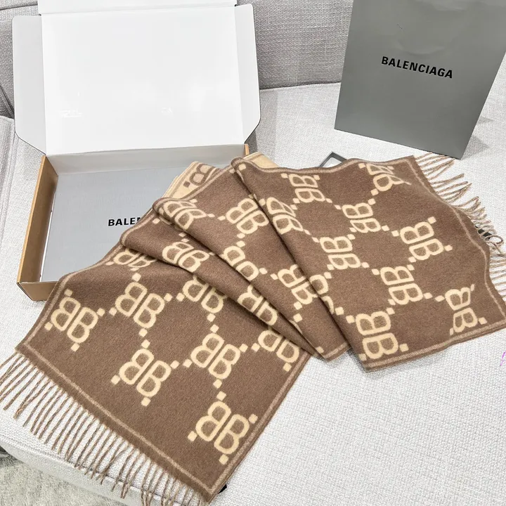 スーパーコピー セリーヌ マフラー