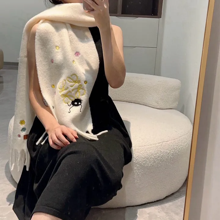 スーパーコピー ロエベ マフラー