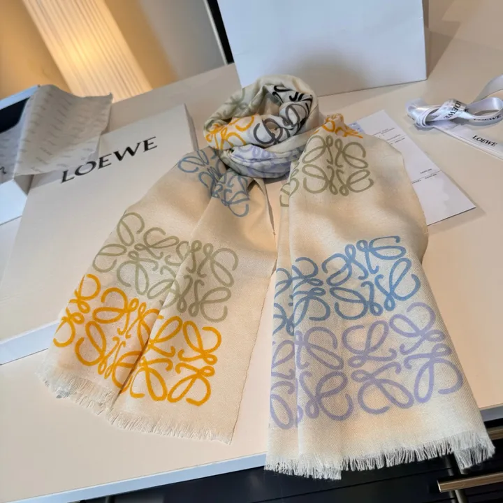 スーパーコピー ロエベ マフラー