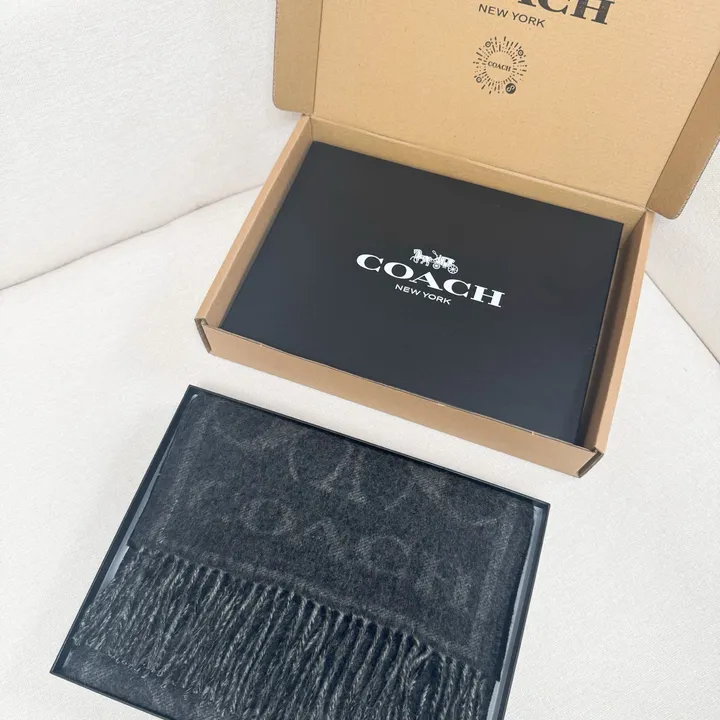 スーパーコピー コーチ マフラー