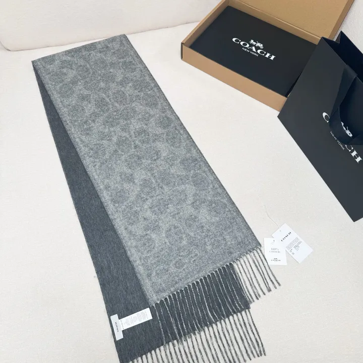 スーパーコピー コーチ マフラー