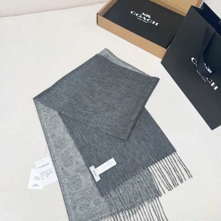 スーパーコピー コーチ マフラー