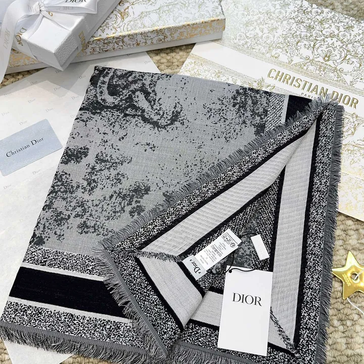 スーパーコピー グッチ マフラー