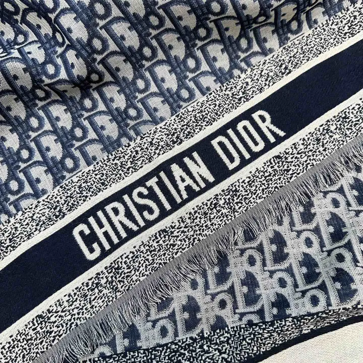 スーパーコピー グッチ マフラー