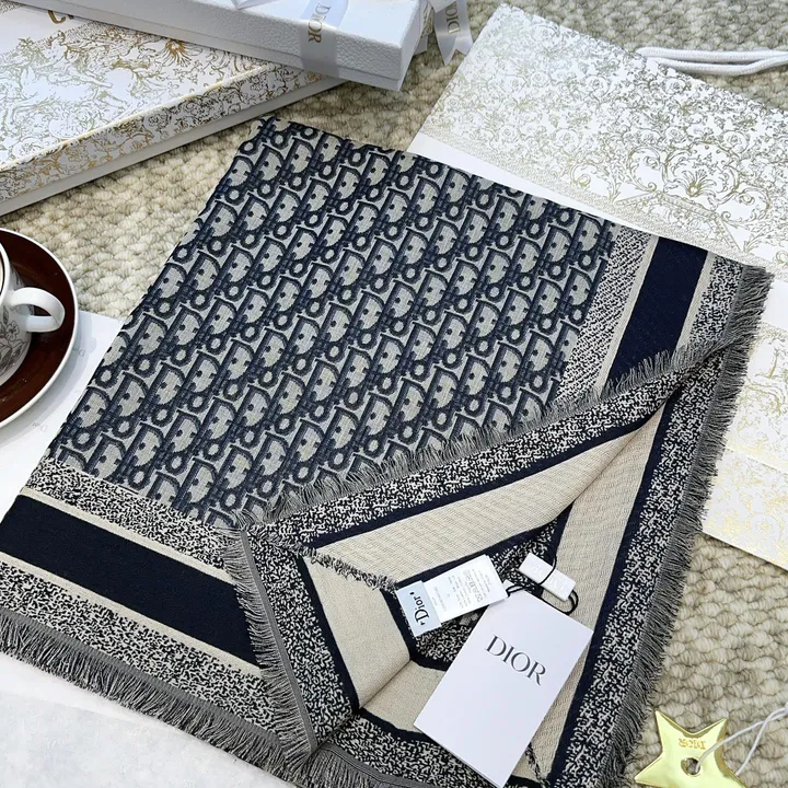 スーパーコピー グッチ マフラー