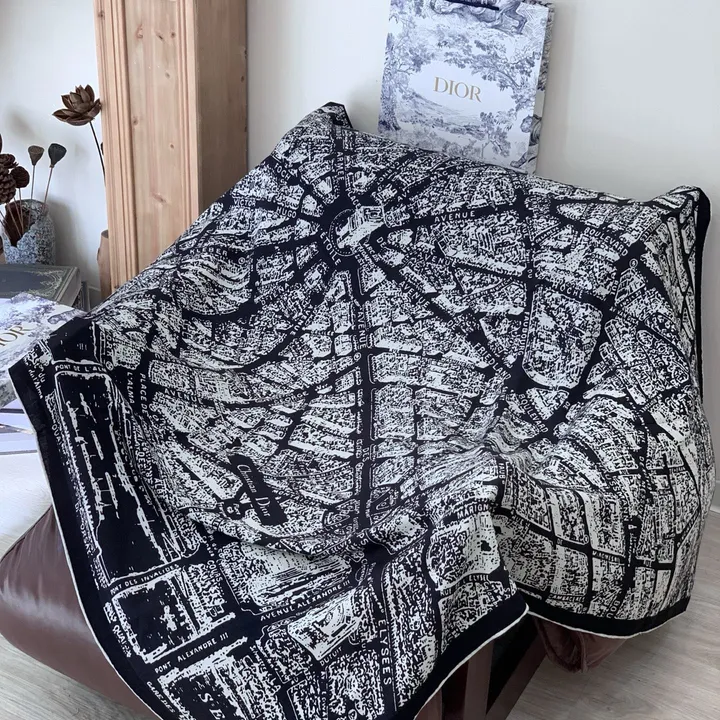 スーパーコピー ディオール マフラー