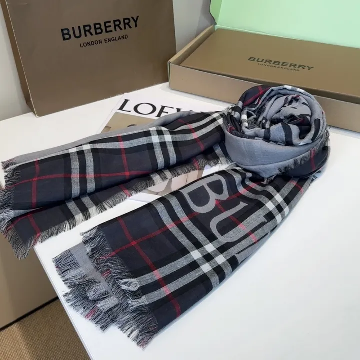 スーパーコピー バーバリー ス マフラー