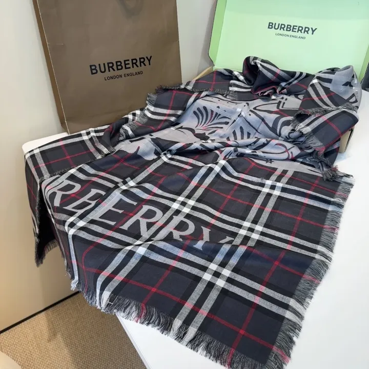 スーパーコピー バーバリー ス マフラー