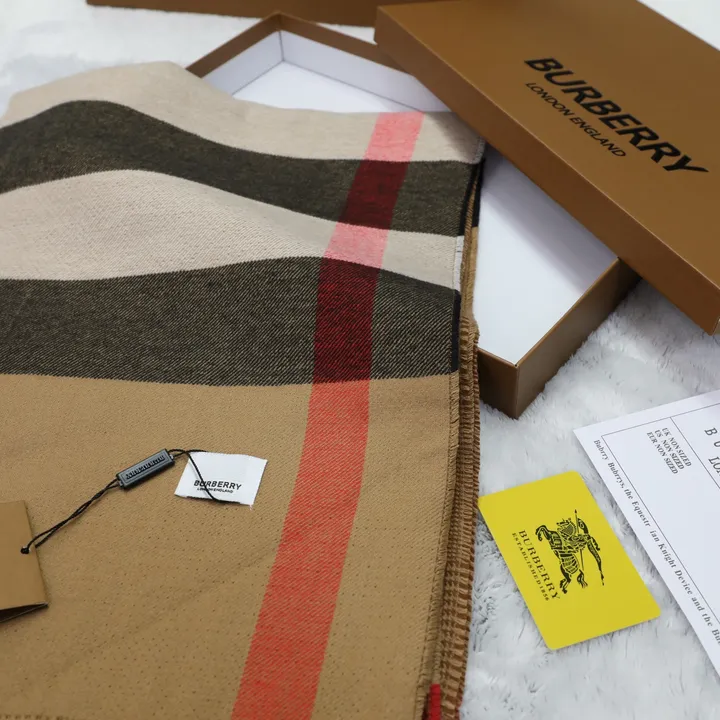 スーパーコピー バーバリー ス マフラー