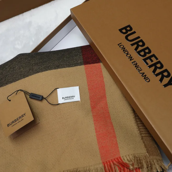 スーパーコピー バーバリー ス マフラー