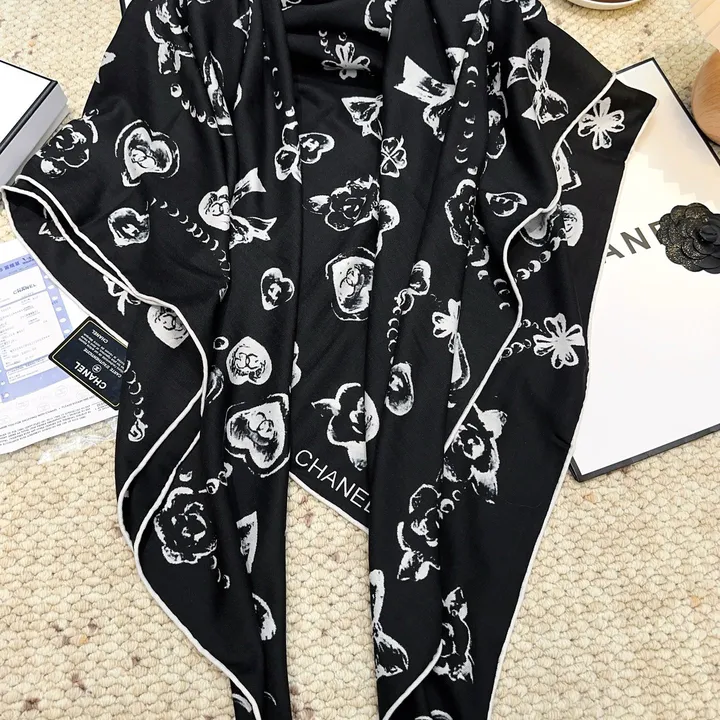 スーパーコピー シャネル マフラー