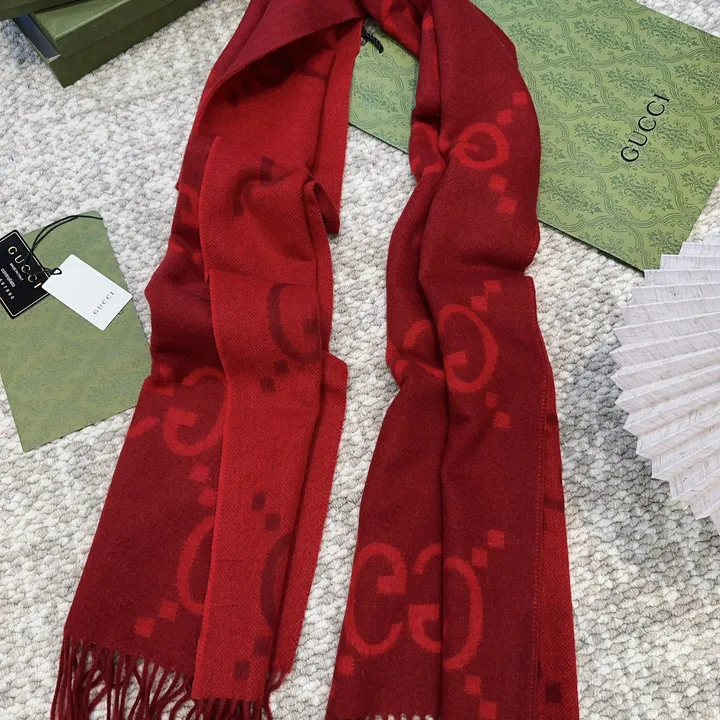 スーパーコピー グッチ マフラー