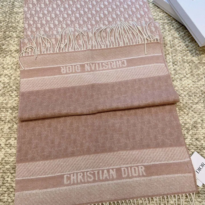 スーパーコピー グッチ マフラー