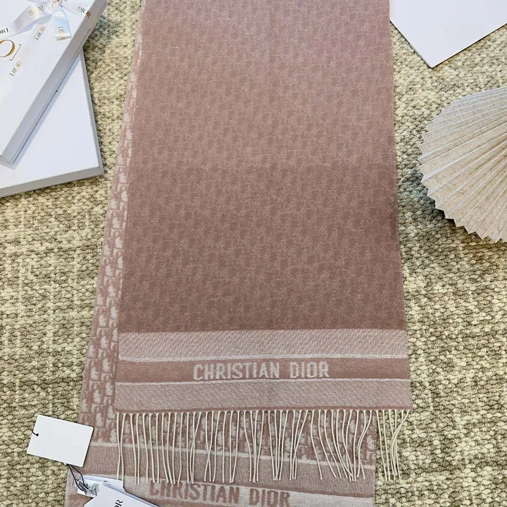 スーパーコピー グッチ マフラー