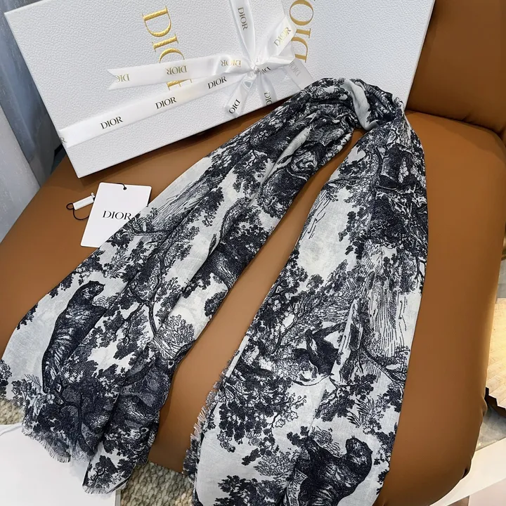 スーパーコピー グッチ マフラー