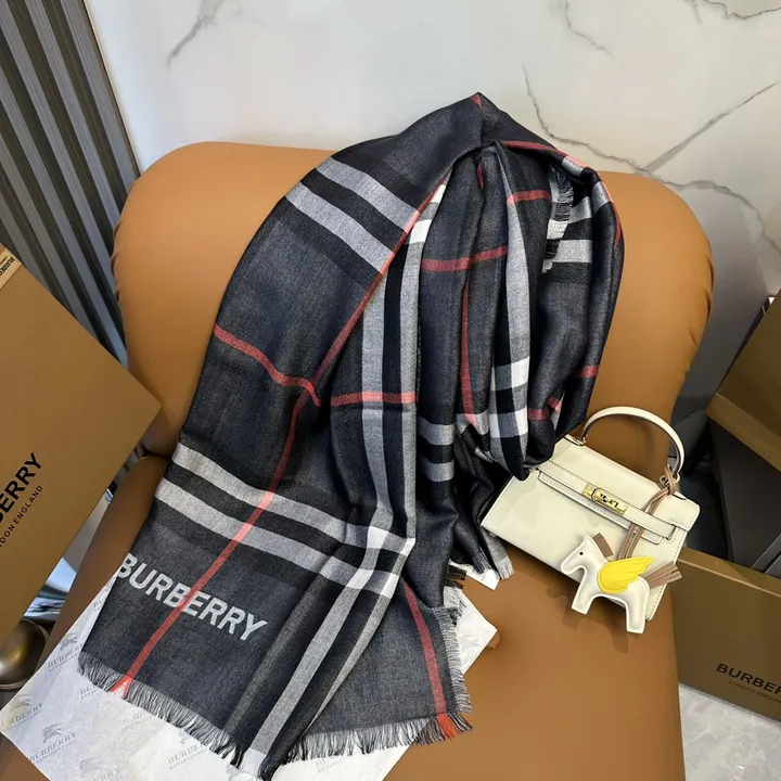 スーパーコピー バーバリー ス マフラー