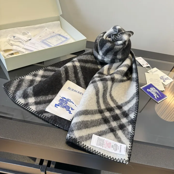 スーパーコピー バーバリー ス マフラー