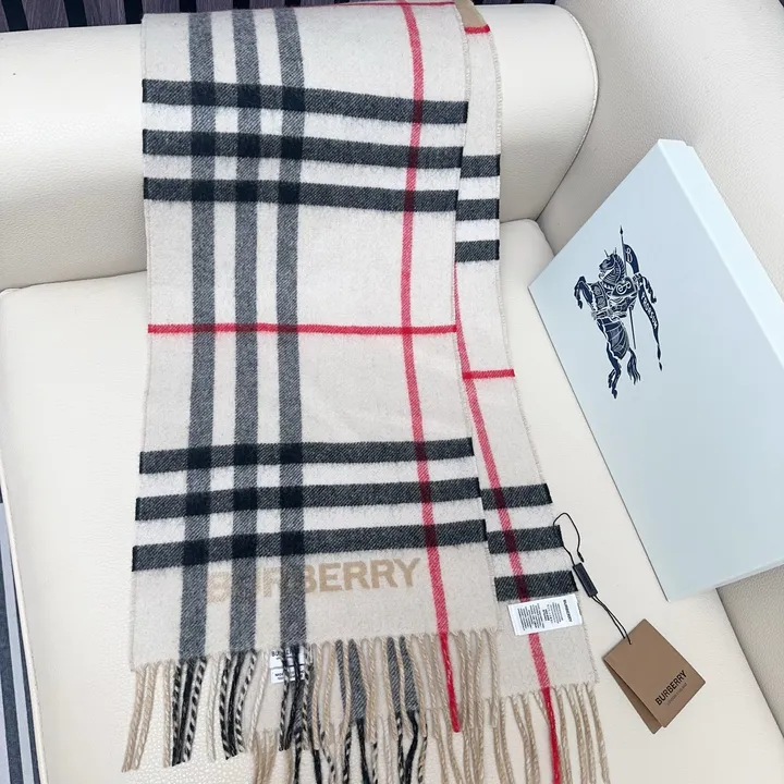 スーパーコピー バーバリー ス マフラー