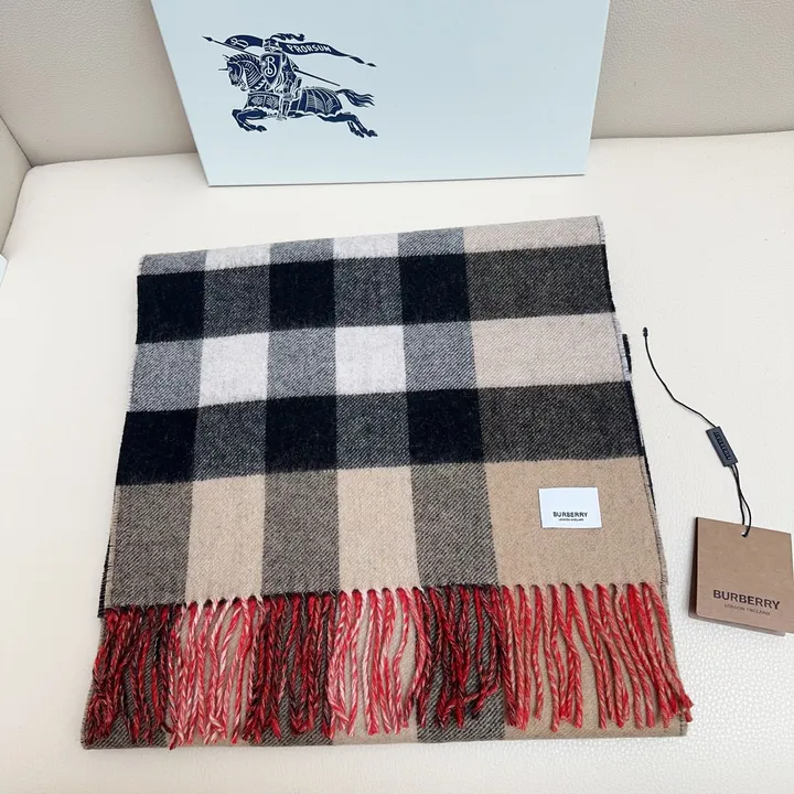 スーパーコピー バーバリー ス マフラー