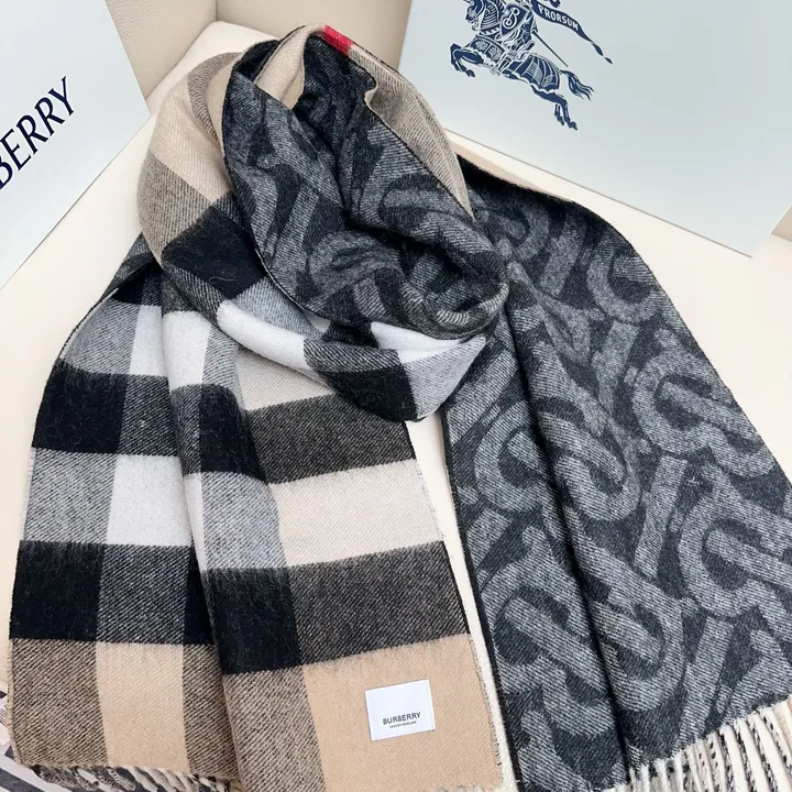 スーパーコピー バーバリー ス マフラー