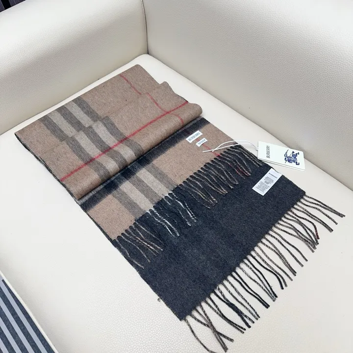 スーパーコピー バーバリー ス マフラー