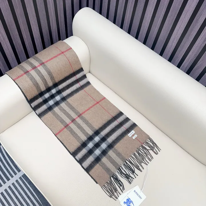 スーパーコピー バーバリー ス マフラー