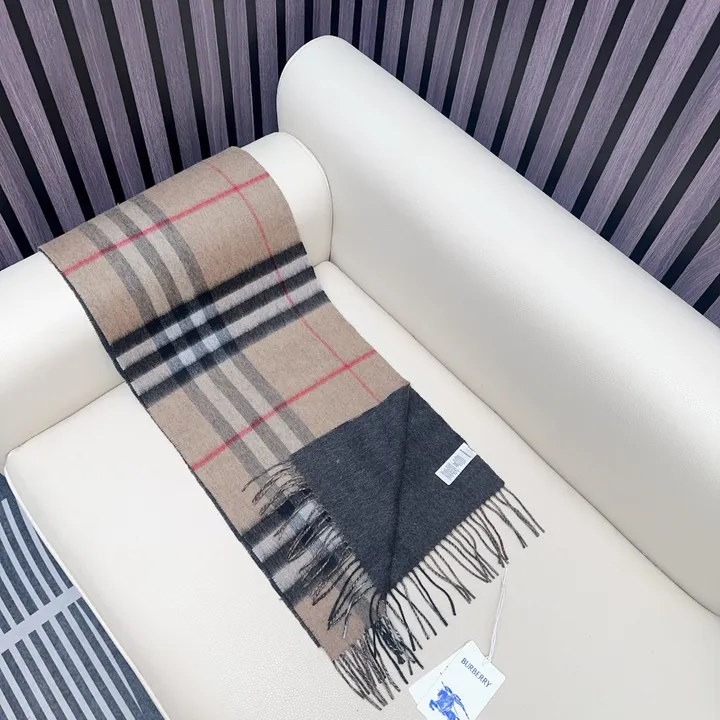 スーパーコピー バーバリー ス マフラー