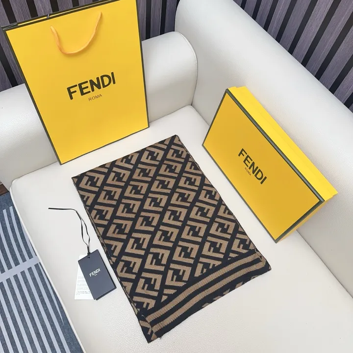 スーパーコピー フェンディ マフラー