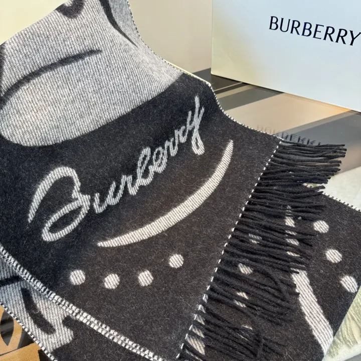 スーパーコピー バーバリー ス マフラー