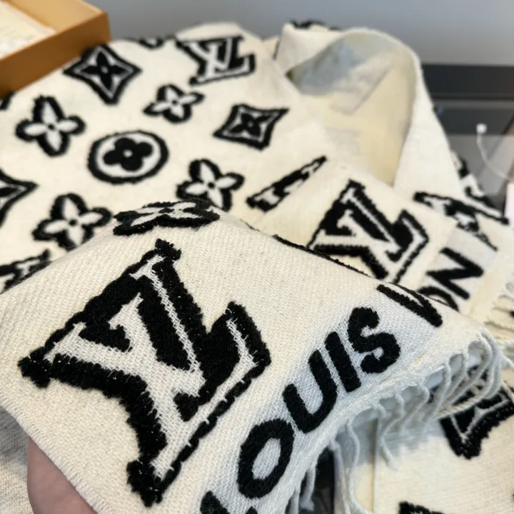 スーパーコピー ルイヴィトン マフラー