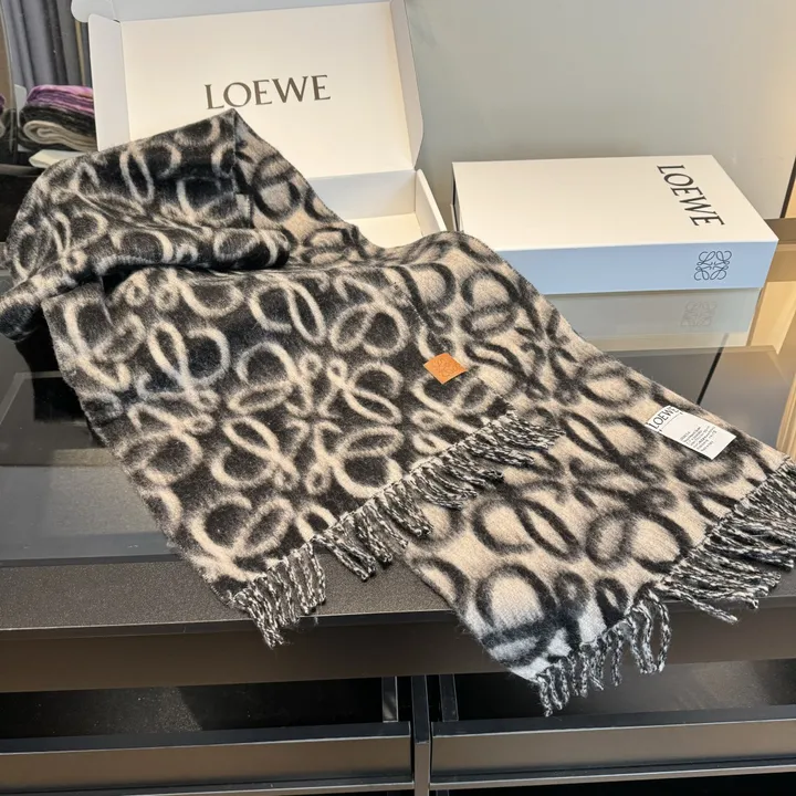 スーパーコピー ロエベ マフラー