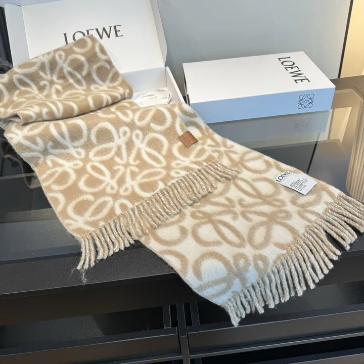 スーパーコピー ロエベ マフラー