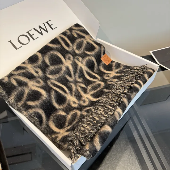 スーパーコピー ロエベ マフラー