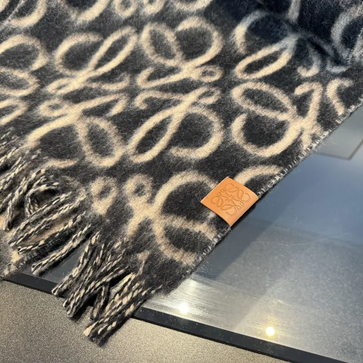 スーパーコピー ロエベ マフラー