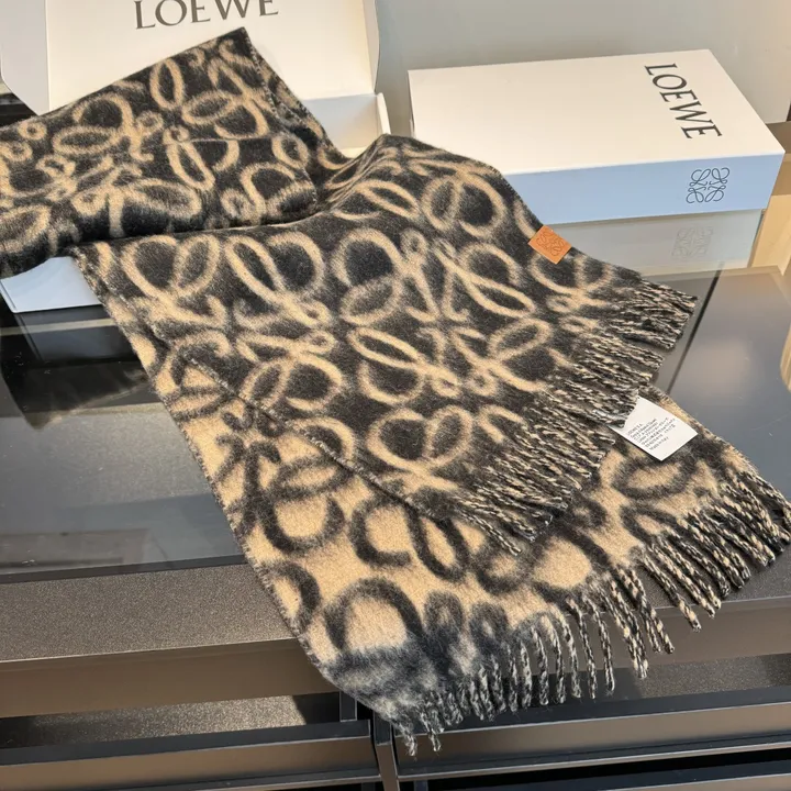 スーパーコピー ロエベ マフラー