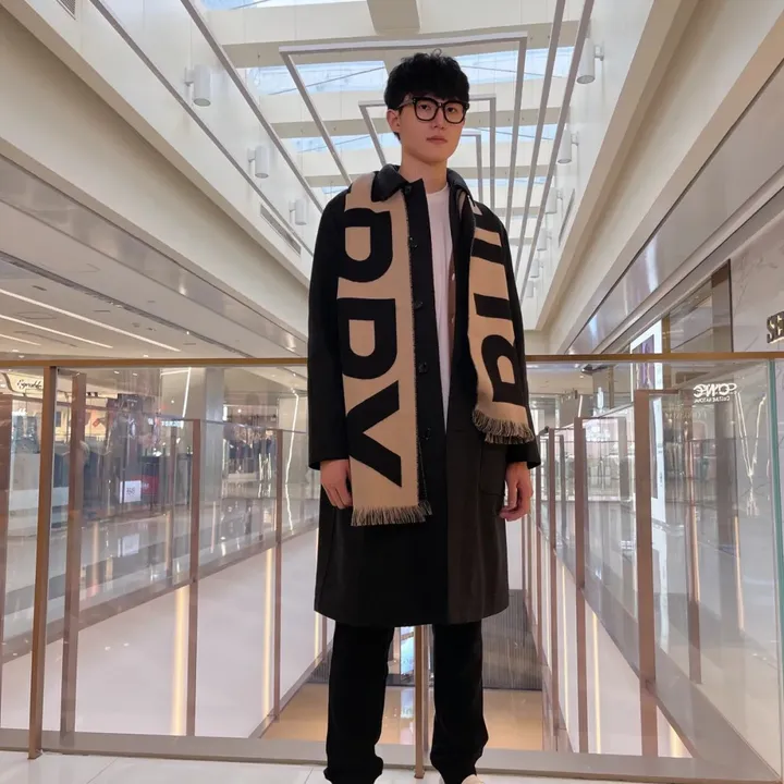 スーパーコピー バーバリー ス マフラー