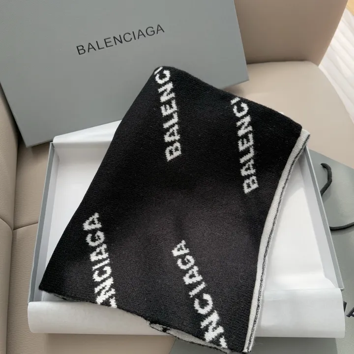 スーパーコピー セリーヌ マフラー