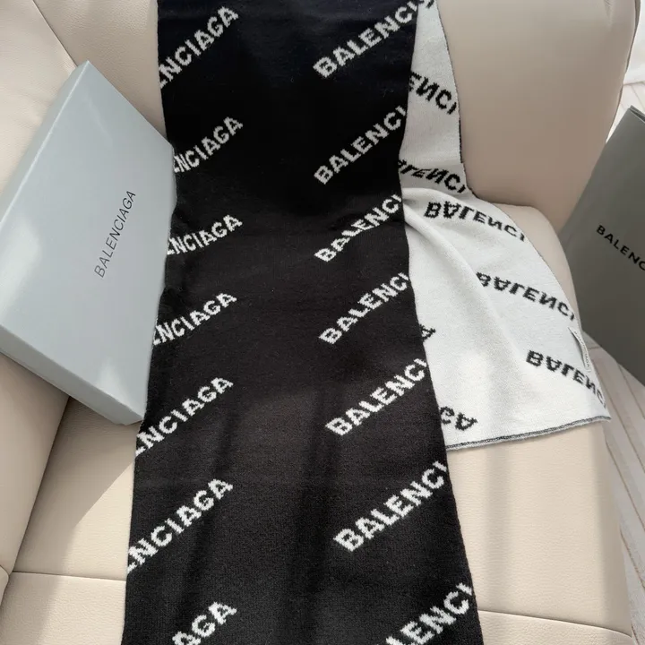 スーパーコピー セリーヌ マフラー