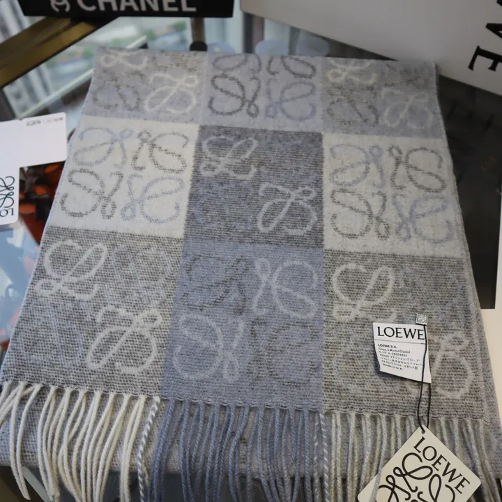 スーパーコピー ロエベ マフラー