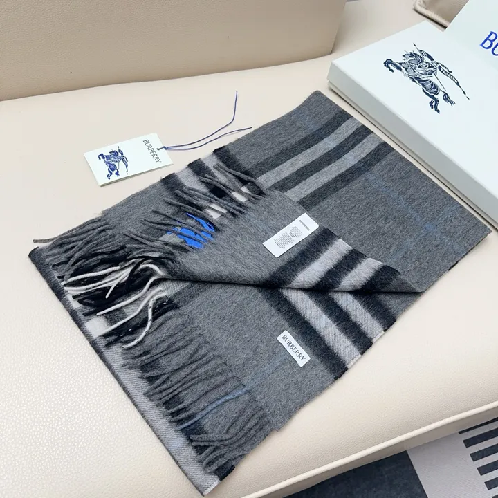 スーパーコピー バーバリー ス マフラー