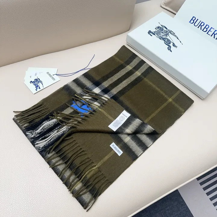 スーパーコピー バーバリー ス マフラー