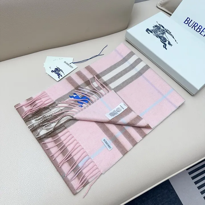 スーパーコピー バーバリー ス マフラー