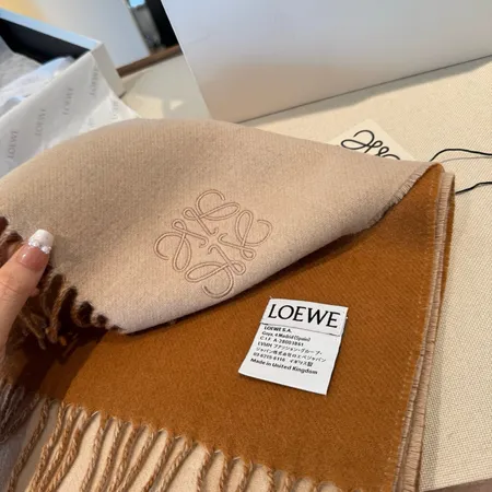 スーパーコピー ロエベ マフラー