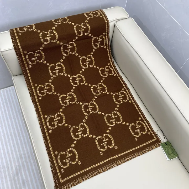 スーパーコピー グッチ マフラー