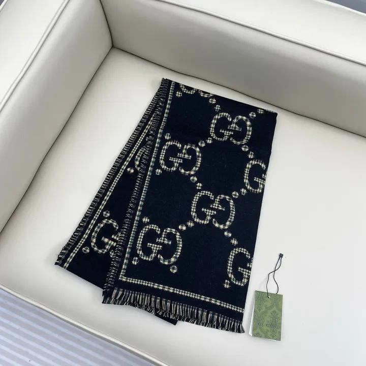 スーパーコピー グッチ マフラー