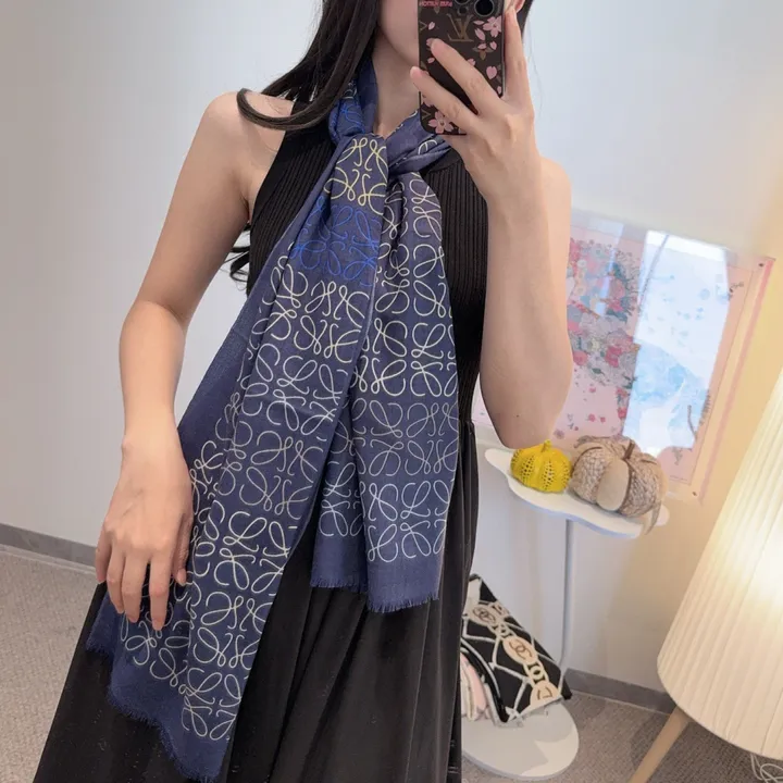 スーパーコピー ロエベ マフラー