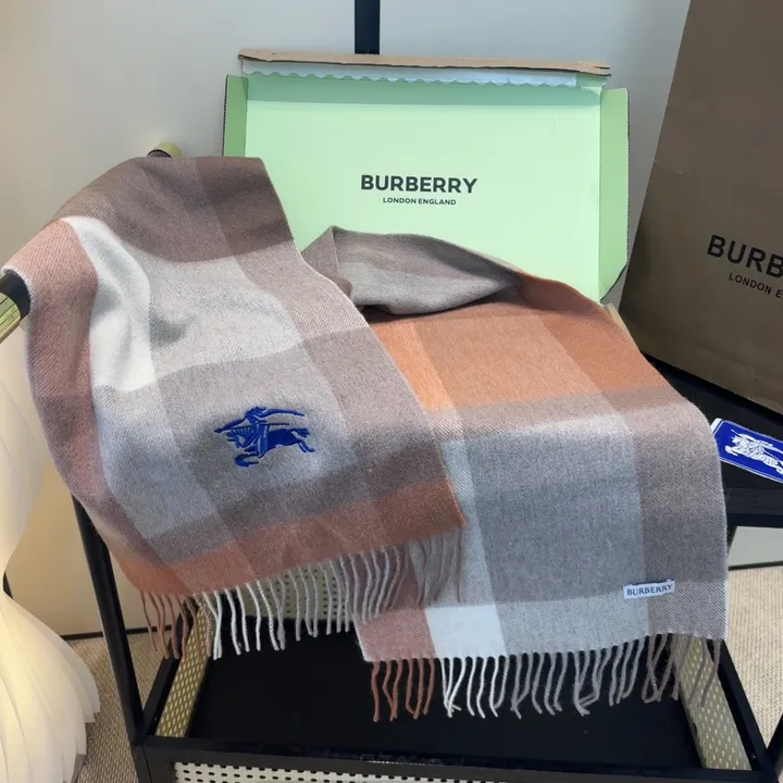 スーパーコピー バーバリー ス マフラー