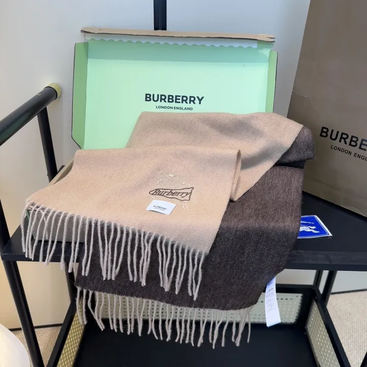 スーパーコピー バーバリー ス マフラー