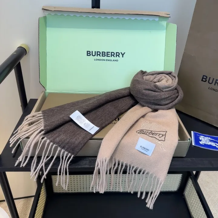 スーパーコピー バーバリー ス マフラー