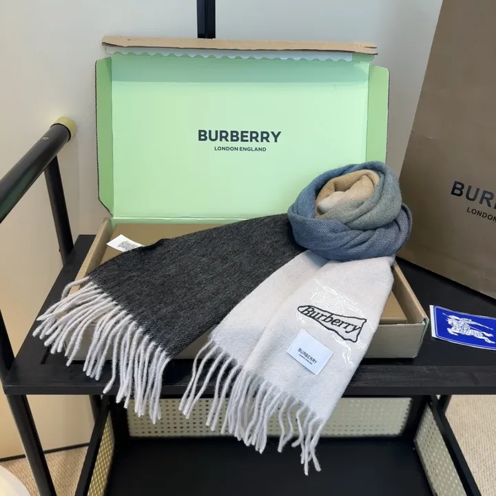 スーパーコピー バーバリー ス マフラー